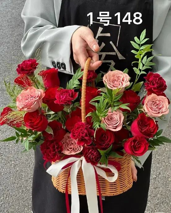 博思花艺婚庆教育，婚庆培训，花艺培训，插花培训，花艺师培训，主持人培训，商务主持人培训，花店运营培训，花店全系统营销，小白开花店，小白学主持，金玺棠婚庆酒店，金玺棠总部，郑州金麻雀教育科技有限公司